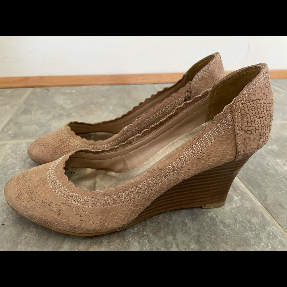 Hush Puppies wedges